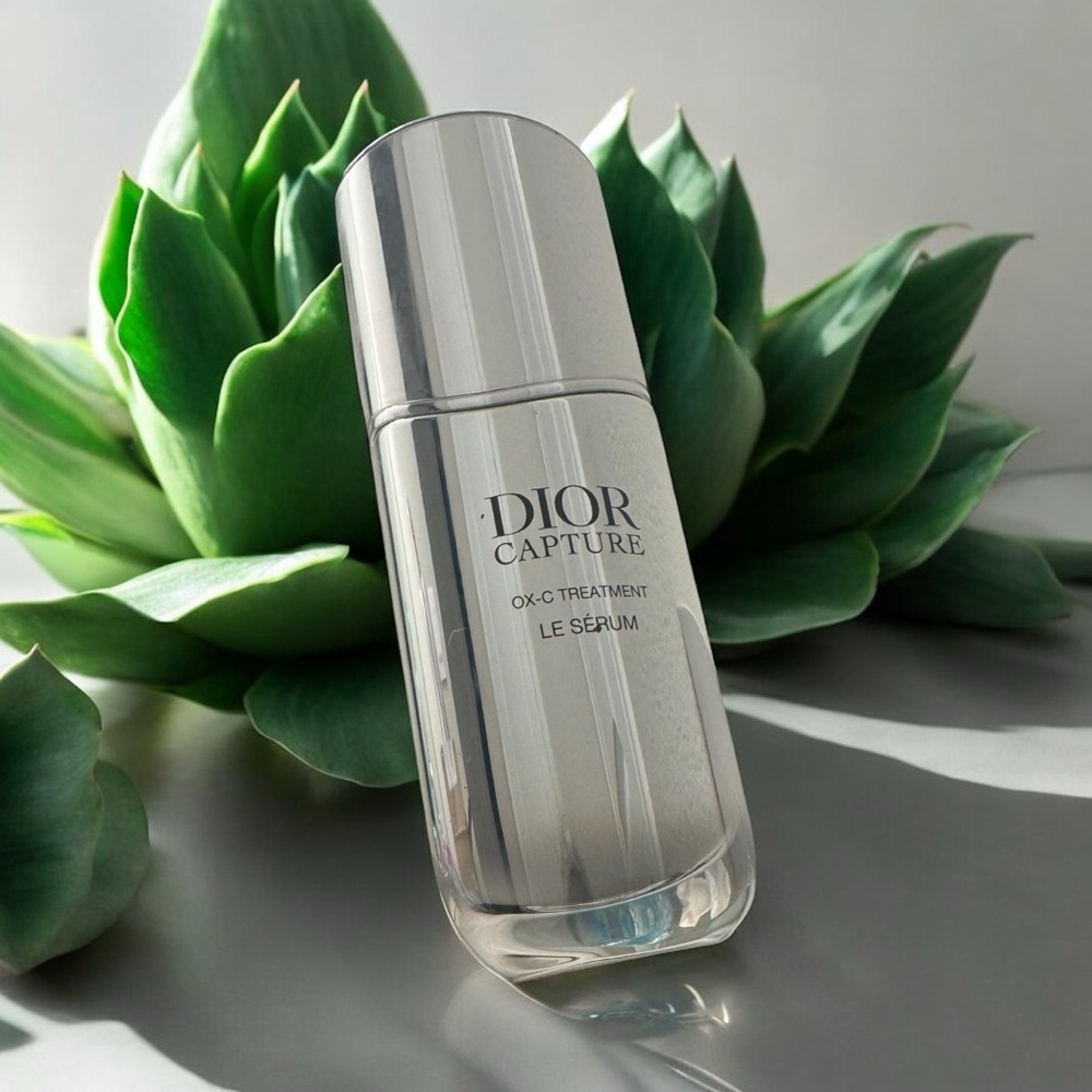 Dior Capture OX-C Treatment Le Sérum - new WITHOUT box . Retails $210.00